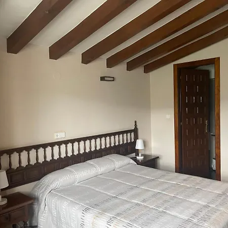 カントリーハウス La Solana - Adults Only サンティリャーナ・デル・マル