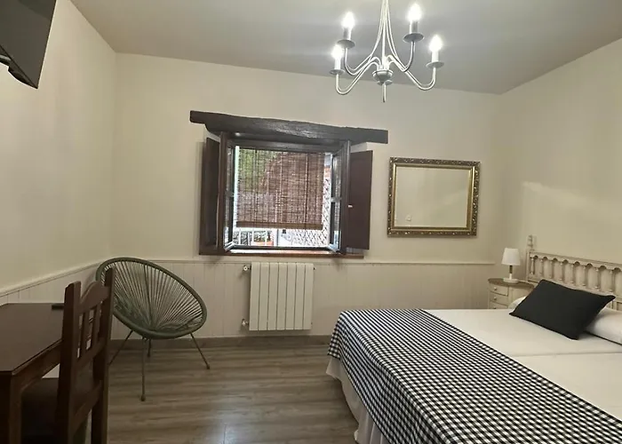 Posada La Solana Santillana Del Mar (Adults Only) Landhaus Santillana del Mar