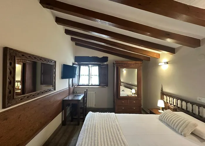 Posada La Solana Santillana Del Mar (Adults Only) Landhaus *